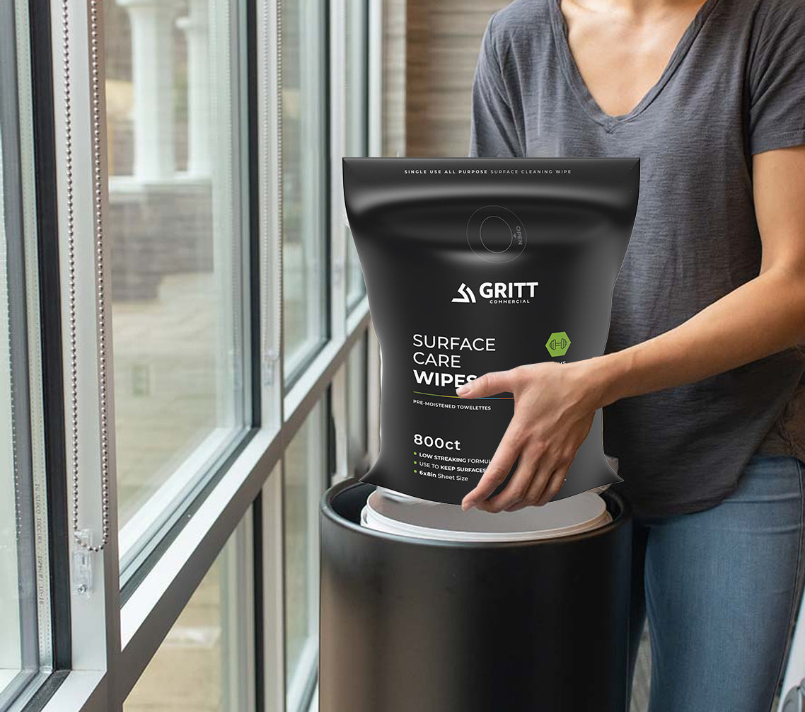 Gritt Commercial 6" x 8" 800-Count Premium Surface Care All-Purpose Cleaner Wipes Refill Bag - 4/Case